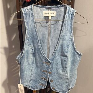 Denim Forum Blue Button-Up Women's Top